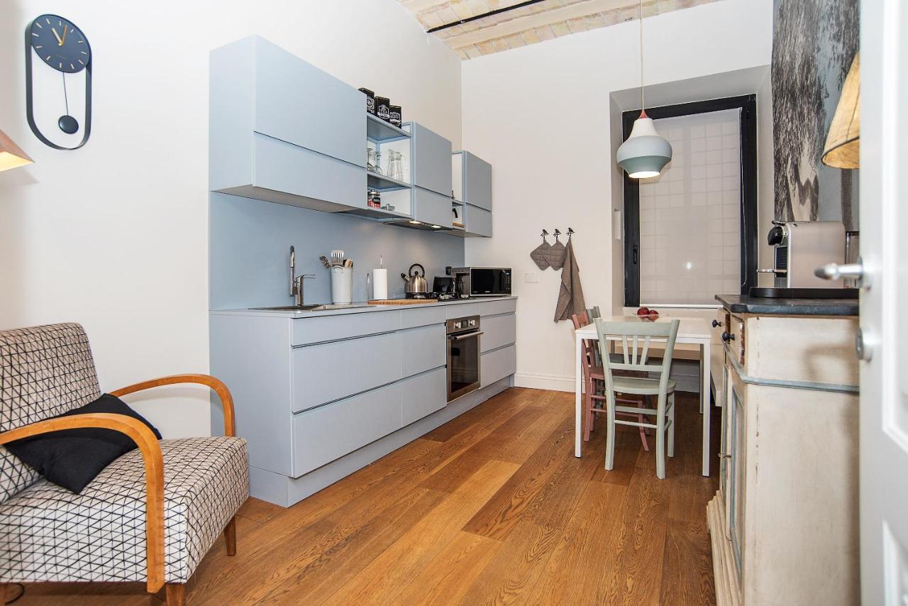 Likeyourhome, 80 Sq M Luxury Apartment With Jacuzzi, In Trastevere District Roma Esterno foto